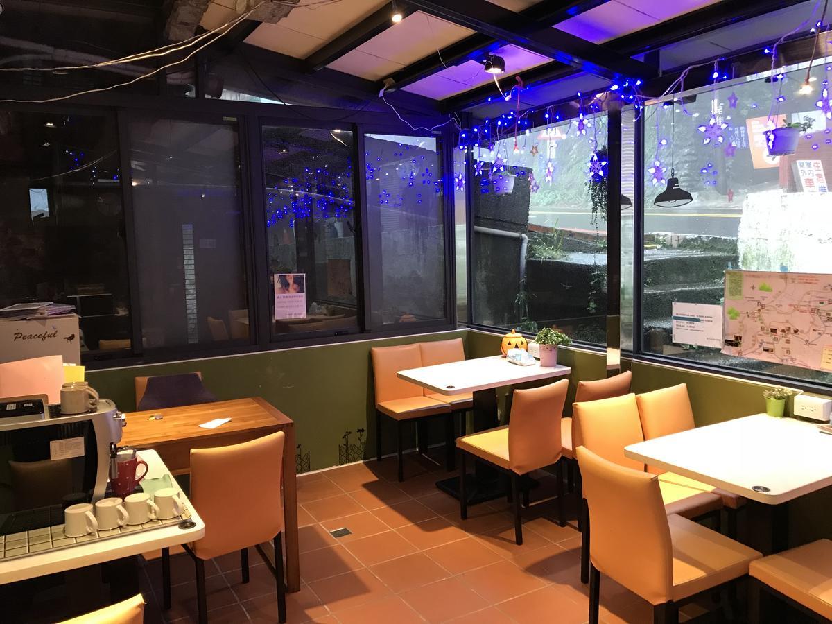 Corner Inn九份住宿i 小角落民宿i 機車租借i日夜間導覽 Buitenkant foto